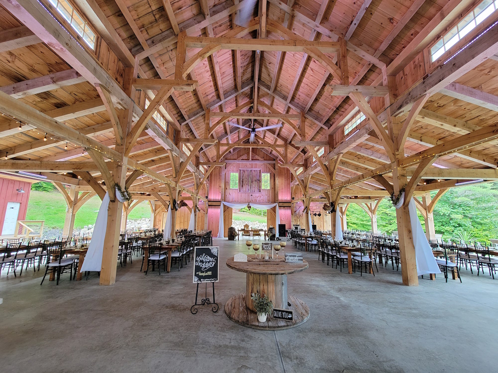 Saratoga Wedding Venue – Juniper Springs Wedding Barn