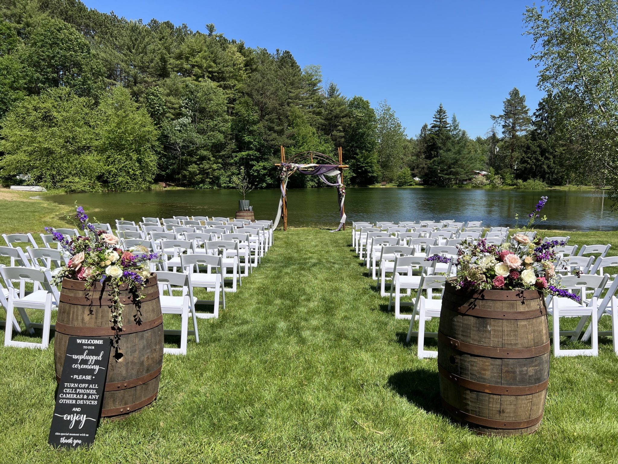 Juniper Springs Wedding Barn: A Rustic Oasis for Unforgettable Weddings ...